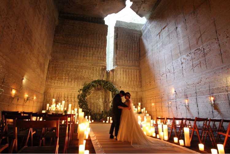 ROCKSIDE WEDDING